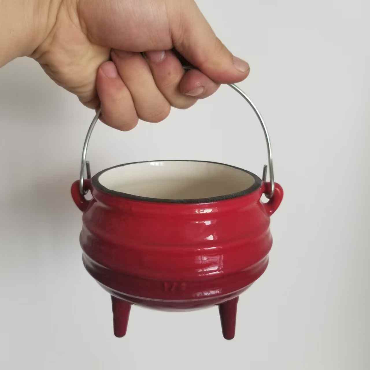 Outdoor Dutch Oven Cast Iron E - огляд і ціна Camp Dutch Oven Cast